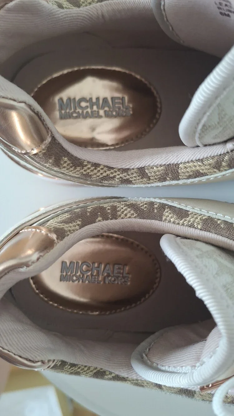 MICHAEL Michael Kors Georgie Trainer Sneakers White & Rose Gold Size 6M Like New